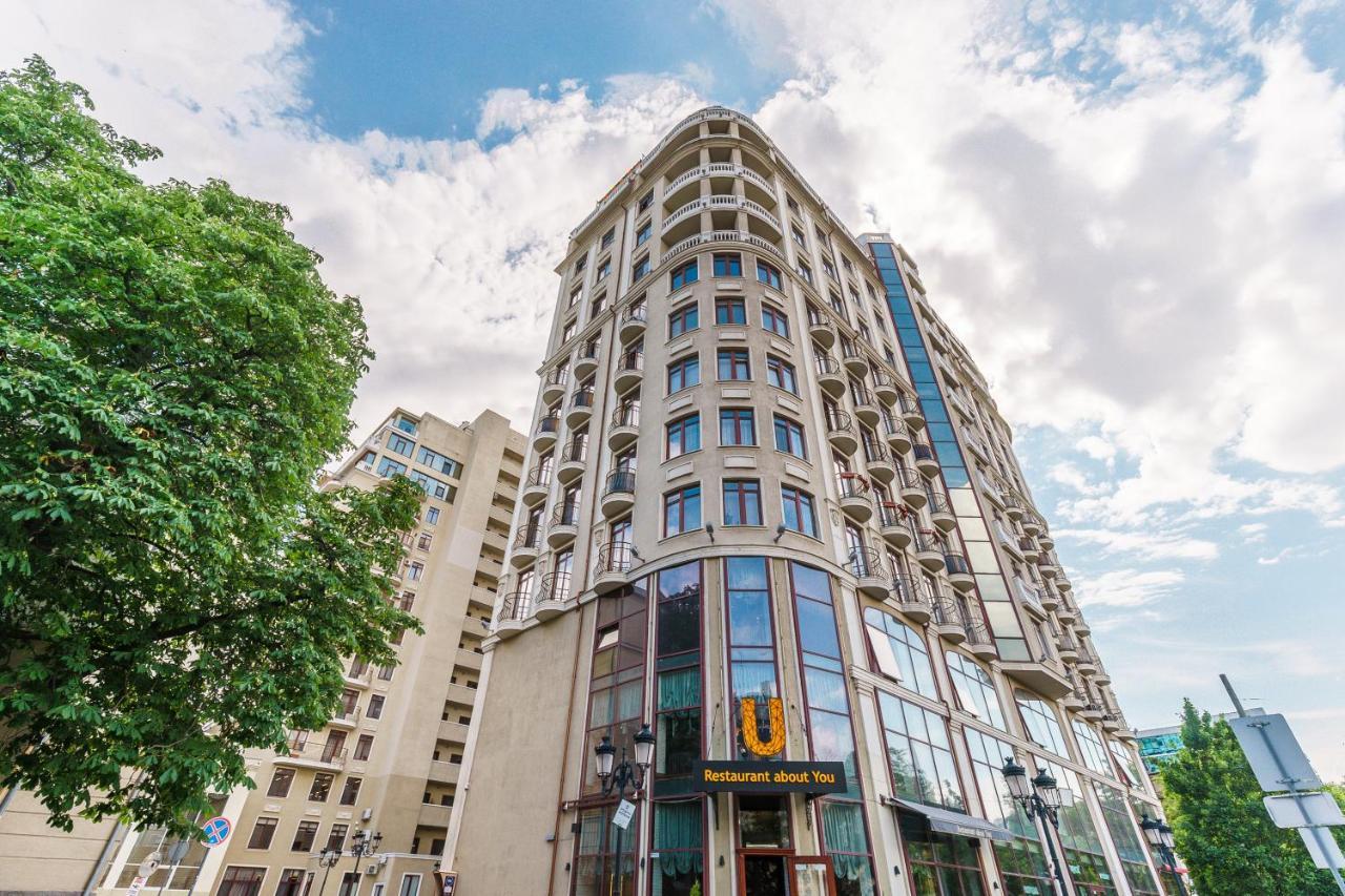 Greek Street Deluxe Apartment オデッサ エクステリア 写真